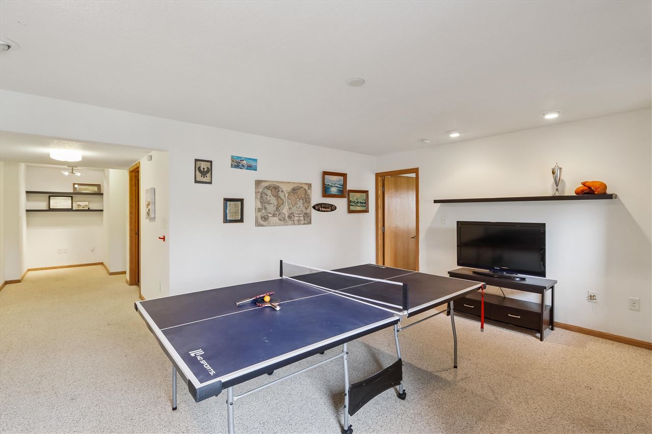 1342 Oxford Place Iowa City IA 52240