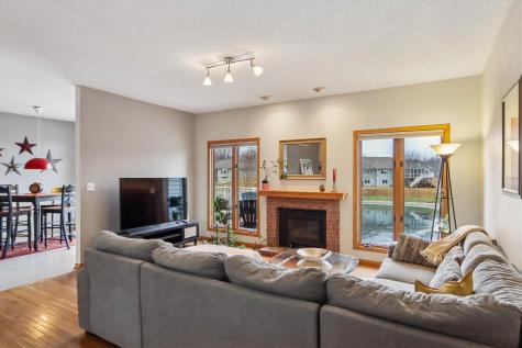 1342 Oxford Place Iowa City IA 52240