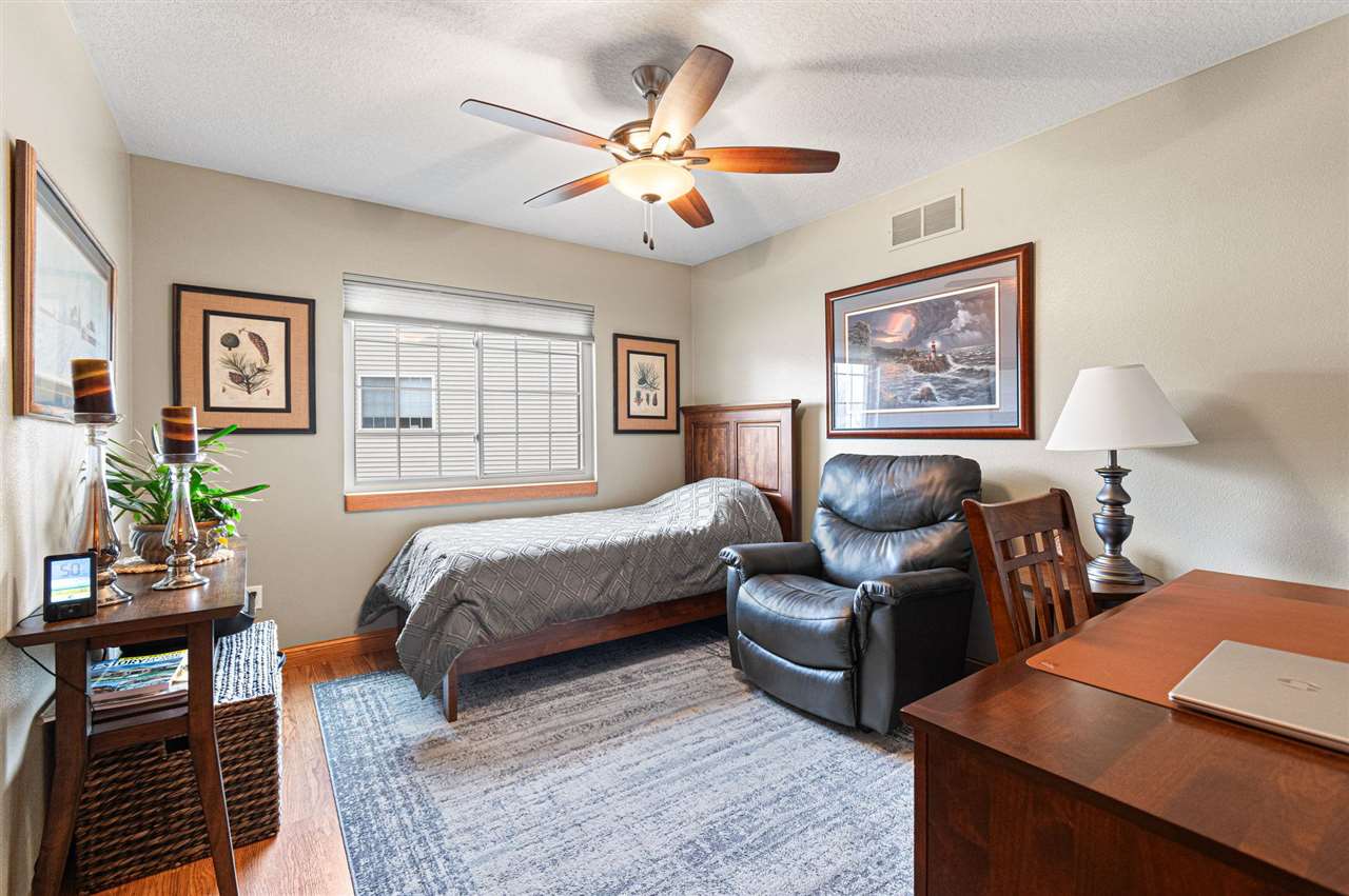 755 Broadmoor Drive North Liberty IA 52317