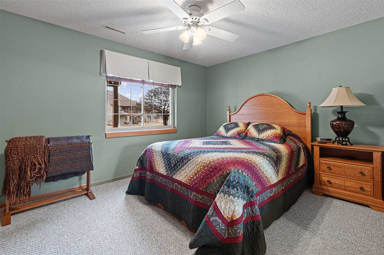 755 Broadmoor Drive North Liberty IA 52317