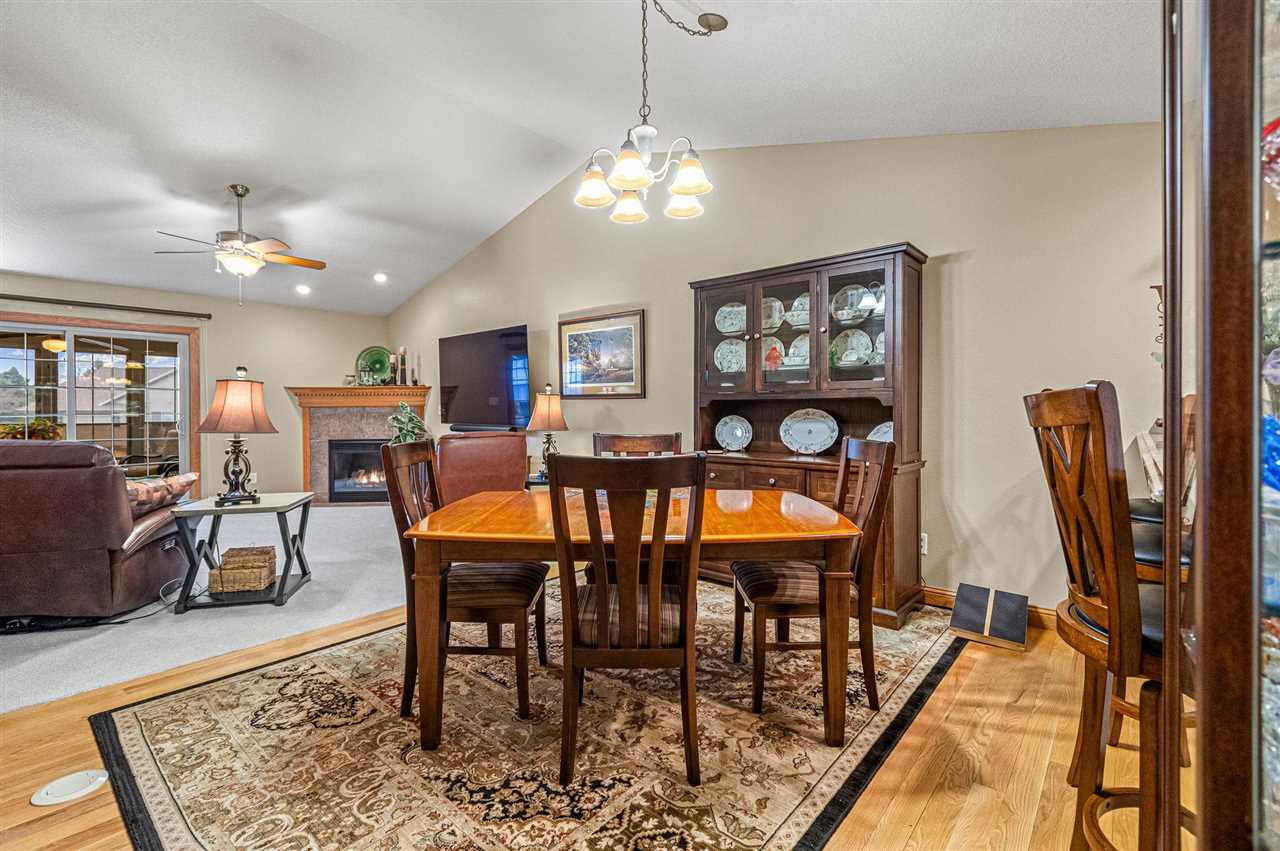 755 Broadmoor Drive North Liberty IA 52317