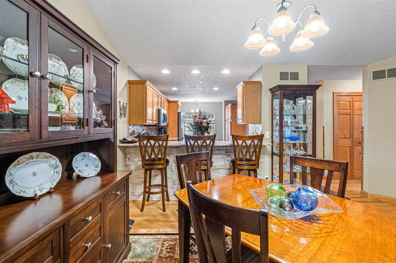 755 Broadmoor Drive North Liberty IA 52317