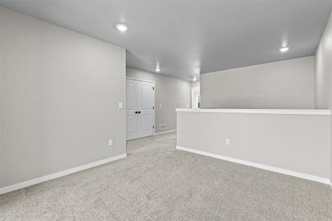 2305 Water Tower Place North Liberty IA 52317