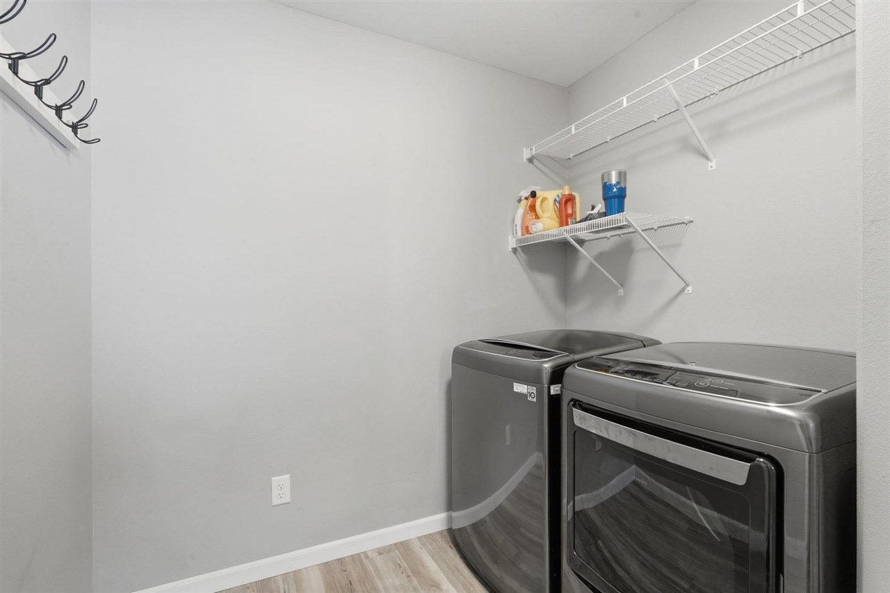 1421 Applewood Drive Fairfax IA 52228