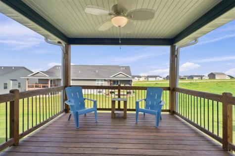 1421 Applewood Drive Fairfax IA 52228