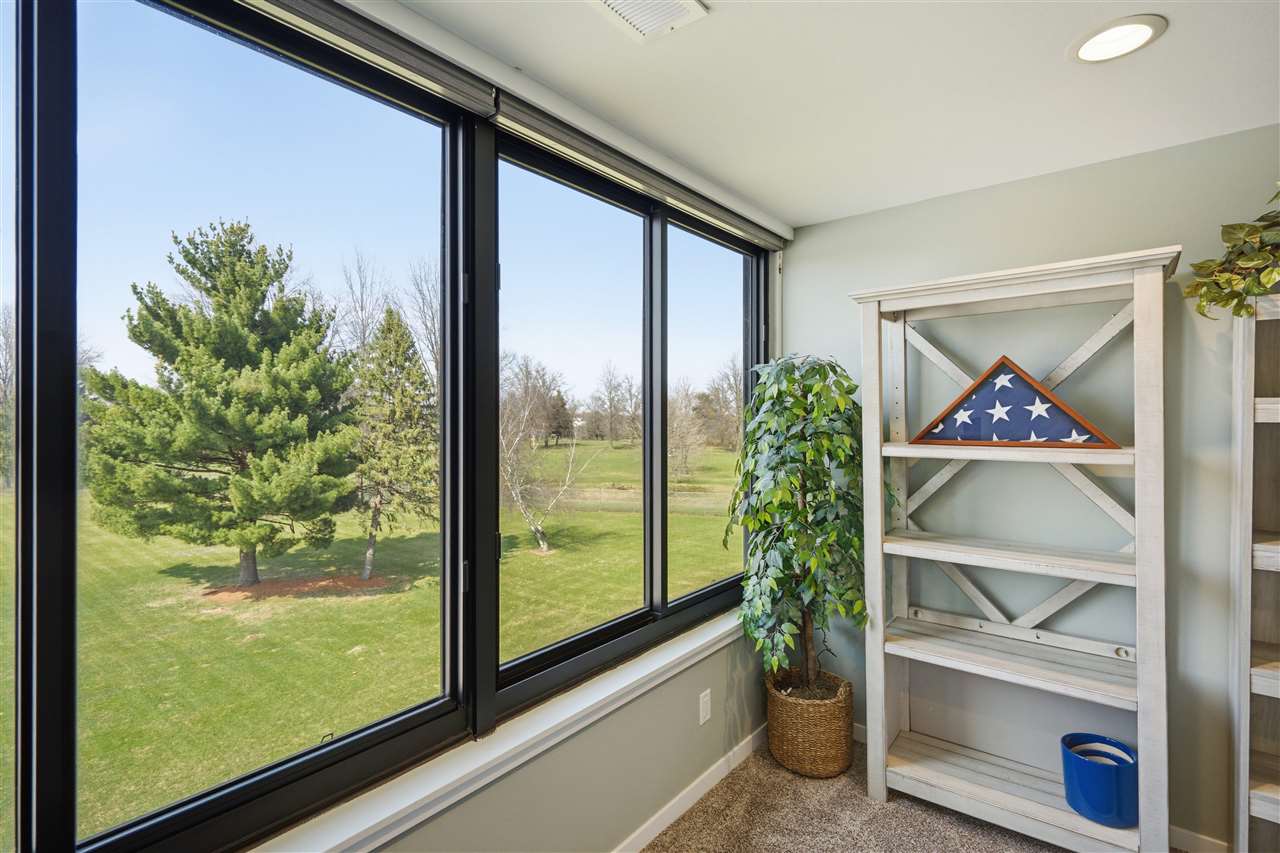 820 Clubhouse Road North Liberty IA 52317
