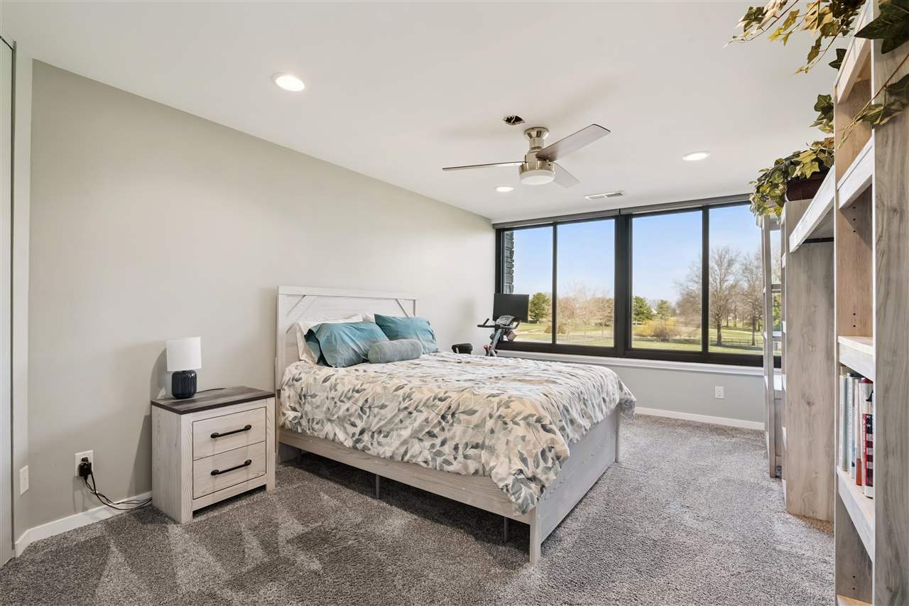 820 Clubhouse Road North Liberty IA 52317