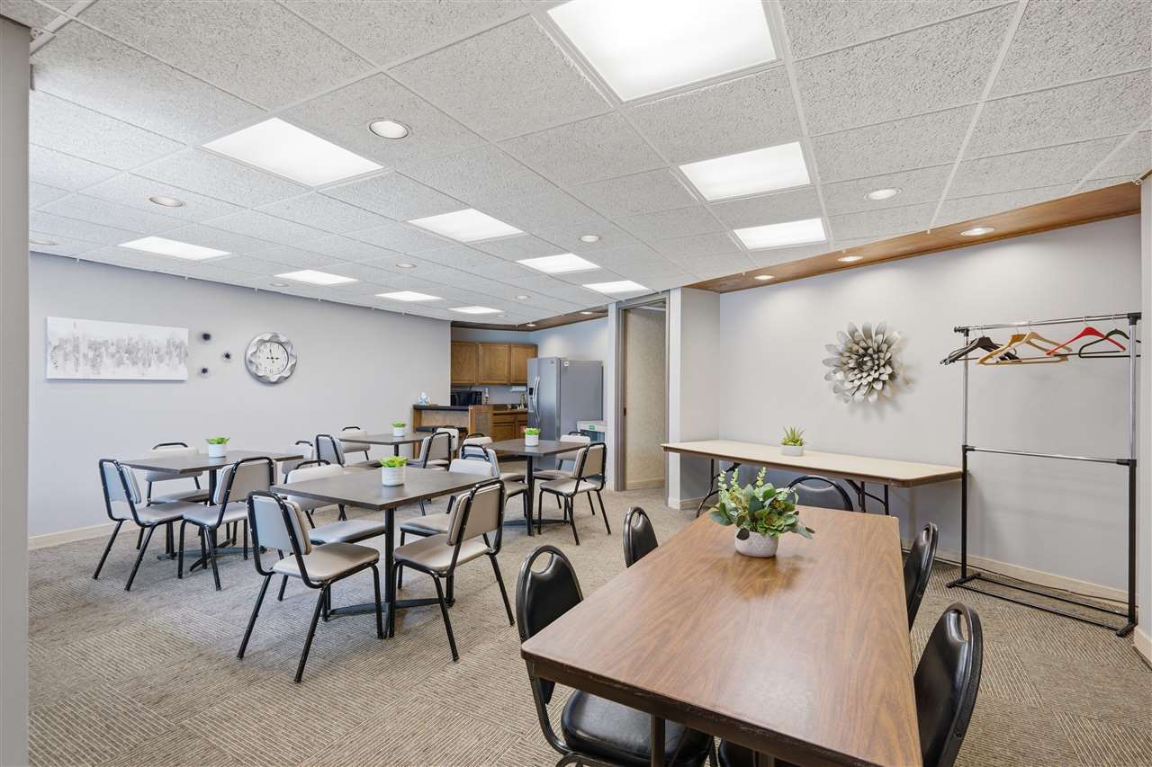 820 Clubhouse Road North Liberty IA 52317