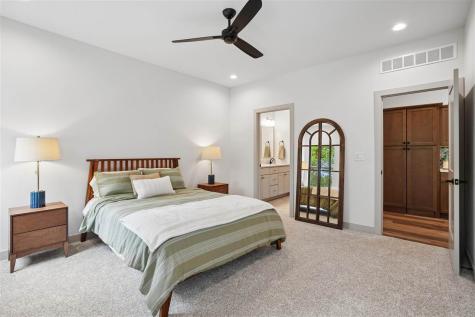 675 Maclan Court Iowa City IA 52246