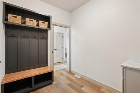 675 Maclan Court Iowa City IA 52246