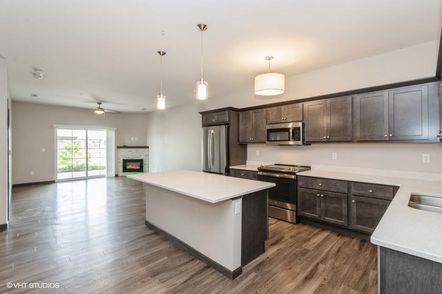 2871 Spring Rose Circle Coralville IA 52241