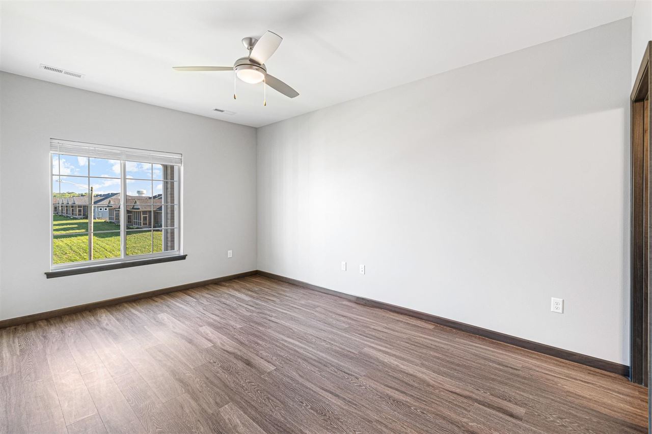 2875 Spring Rose Circle #206 Coralville IA 52241