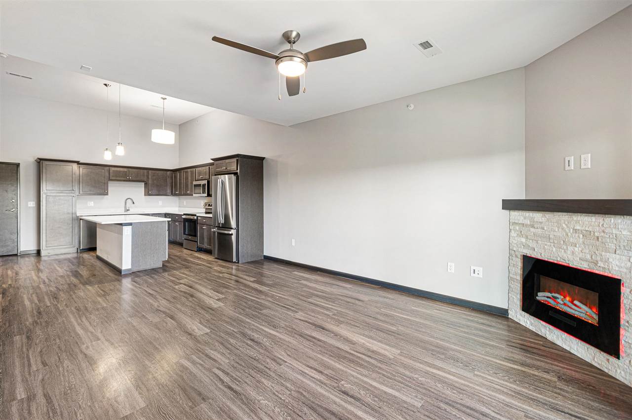 2875 Spring Rose Circle #206 Coralville IA 52241