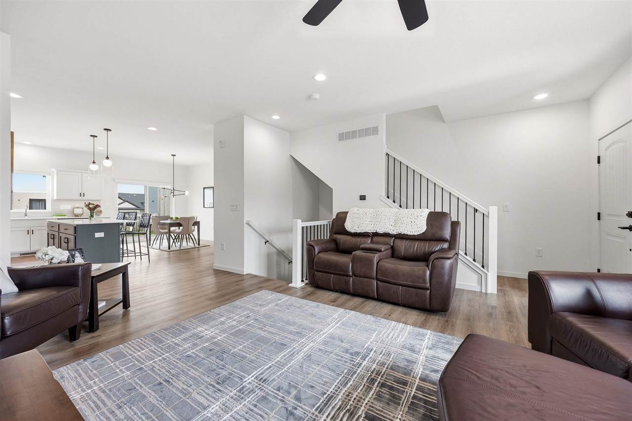 4747 Preston Lane Iowa City IA 55246
