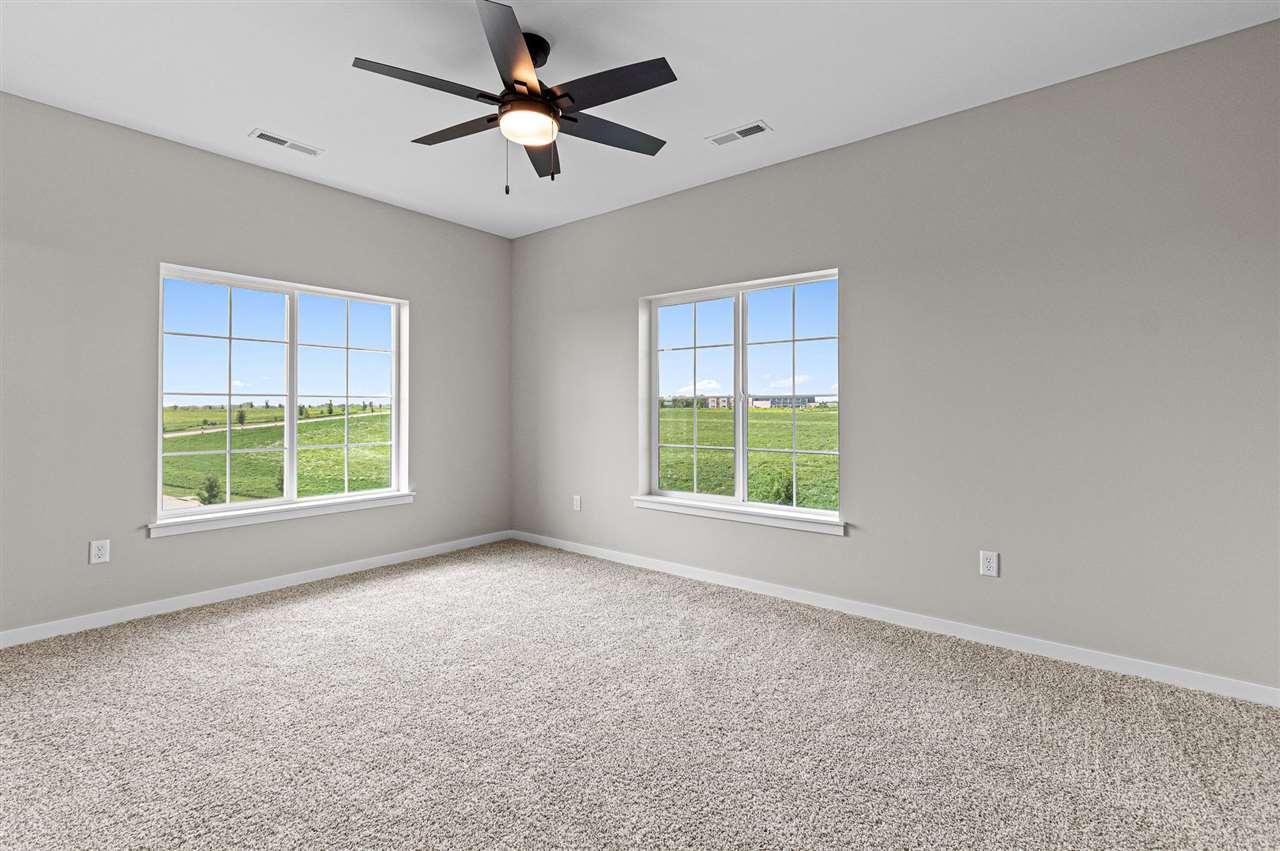 2875 Spring Rose Circle #310 Coralville IA 52241