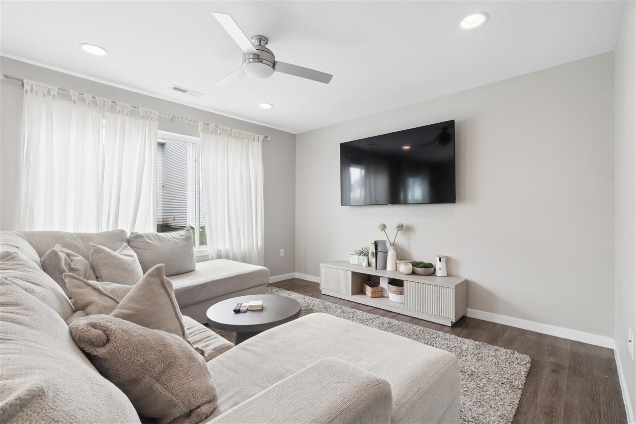 1406 Truman Court NE #B Cedar Rapids IA 52402