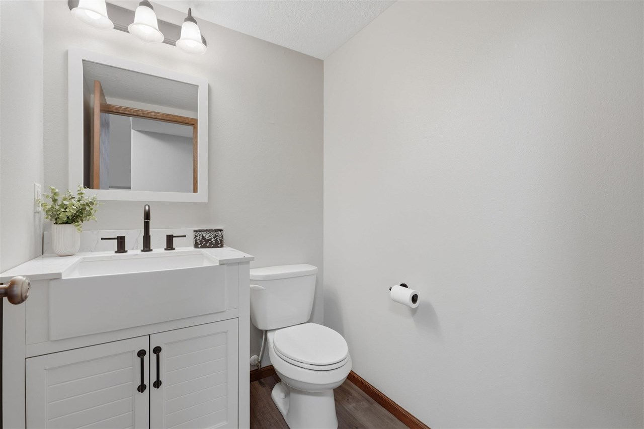 714 W 3rd Street Kalona IA 52247
