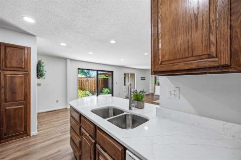 3425 Tulane Court Iowa City IA 52240