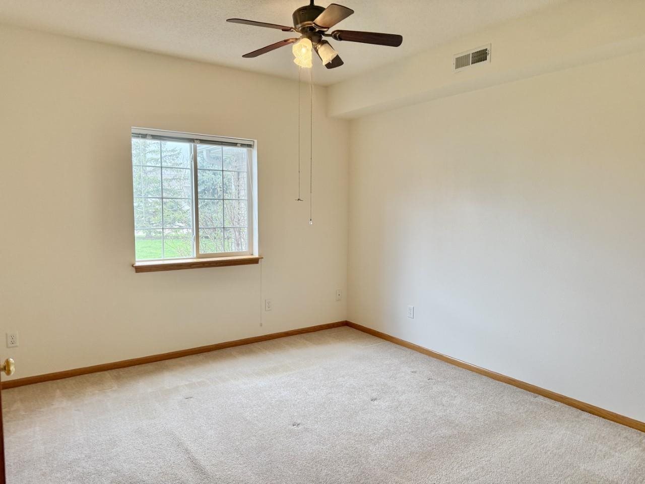 2706 Triple Crown Lane Iowa City IA 52240