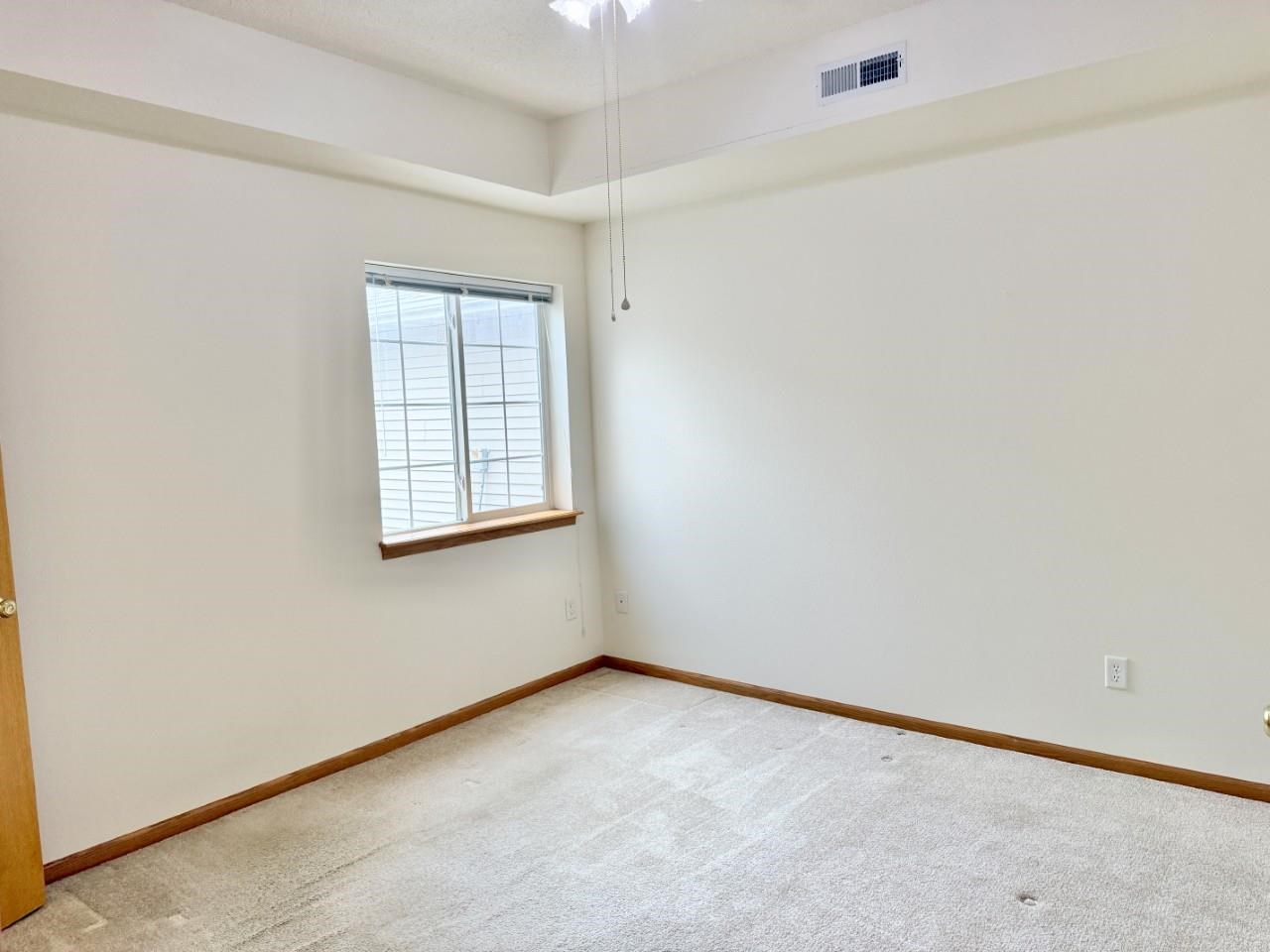 2706 Triple Crown Lane Iowa City IA 52240