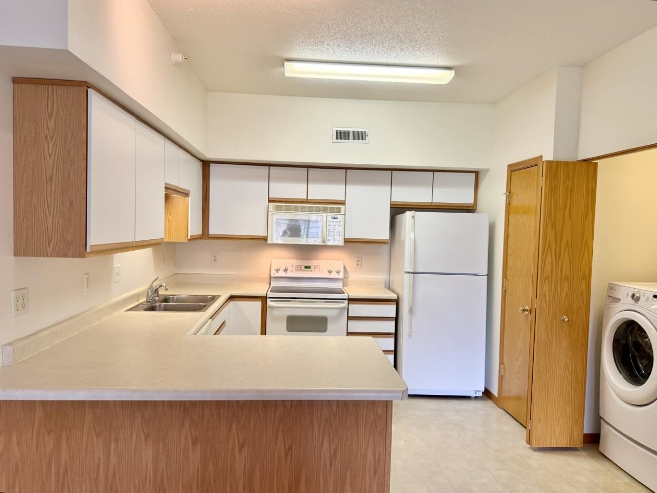 2706 Triple Crown Lane Iowa City IA 52240