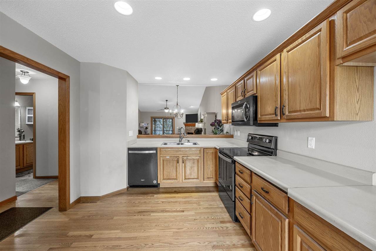 2125 Norcor Avenue Coralville IA 52241