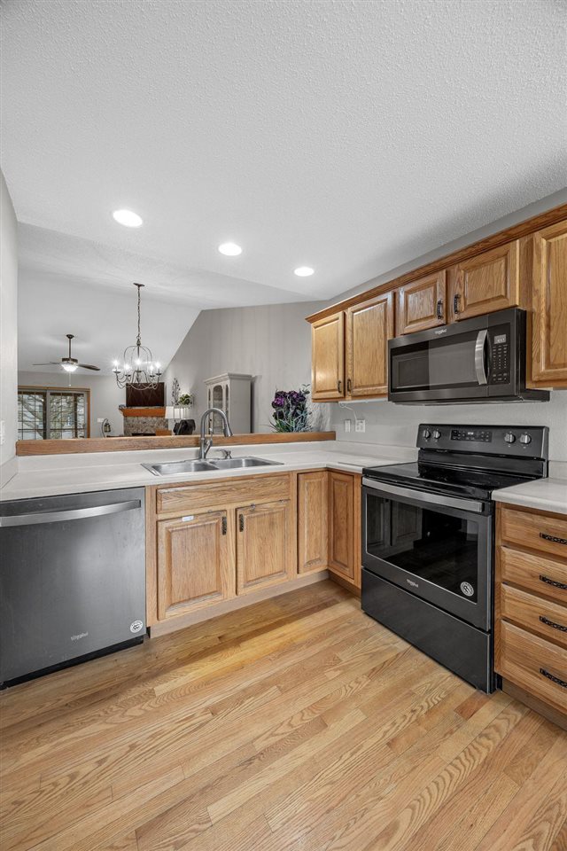 2125 Norcor Avenue Coralville IA 52241