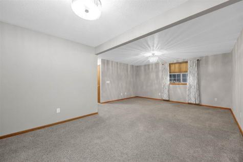 2125 Norcor Avenue Coralville IA 52241