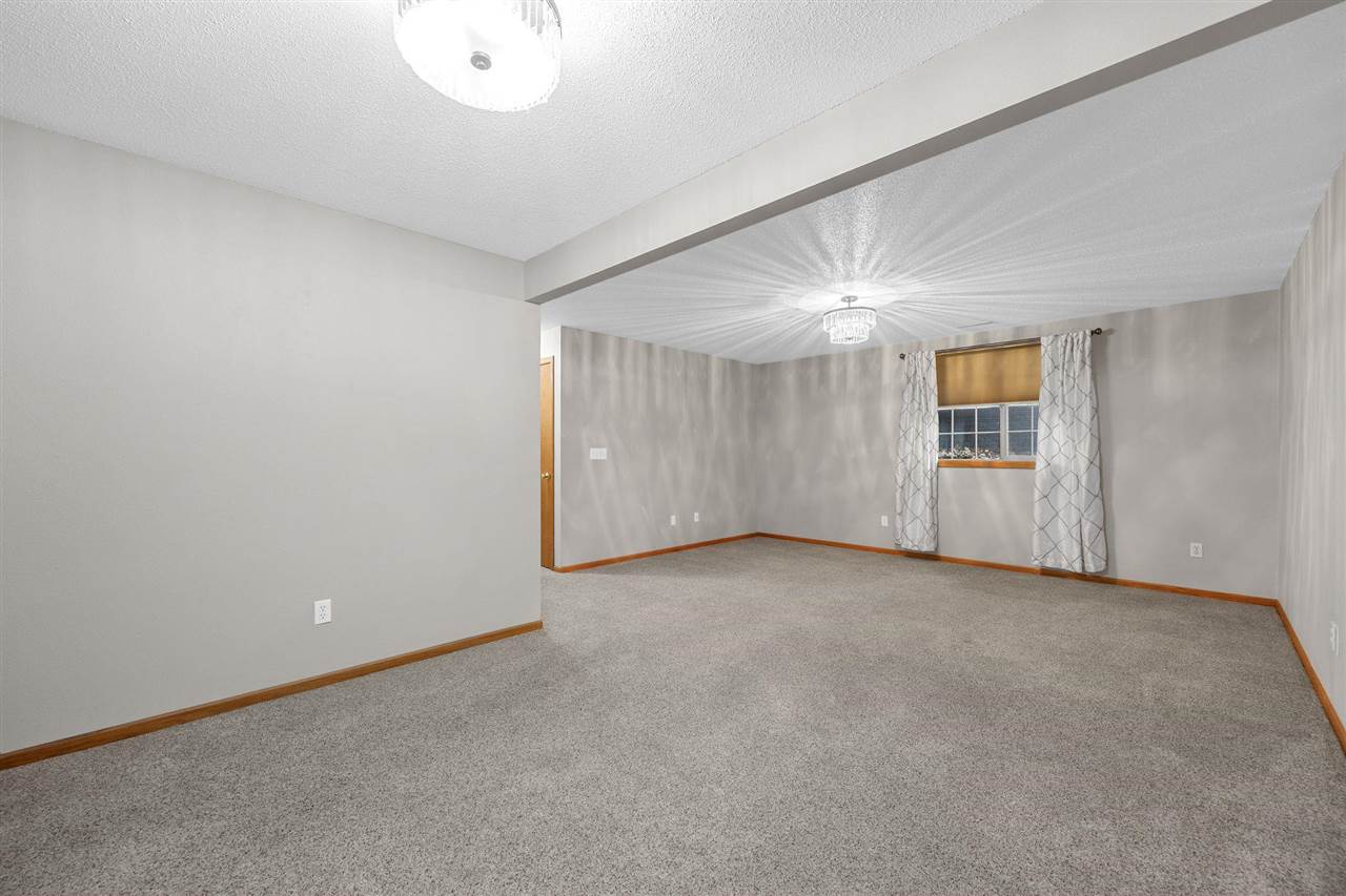 2125 Norcor Avenue Coralville IA 52241
