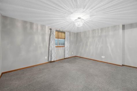2125 Norcor Avenue Coralville IA 52241