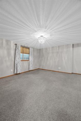 2125 Norcor Avenue Coralville IA 52241
