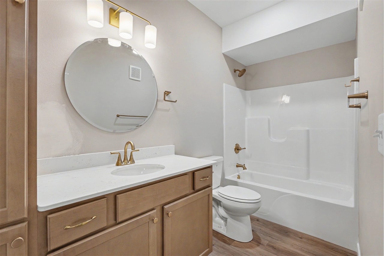 4428 Deer Creek Road Iowa City IA 52246