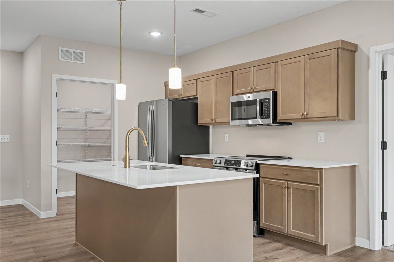 4428 Deer Creek Road Iowa City IA 52246