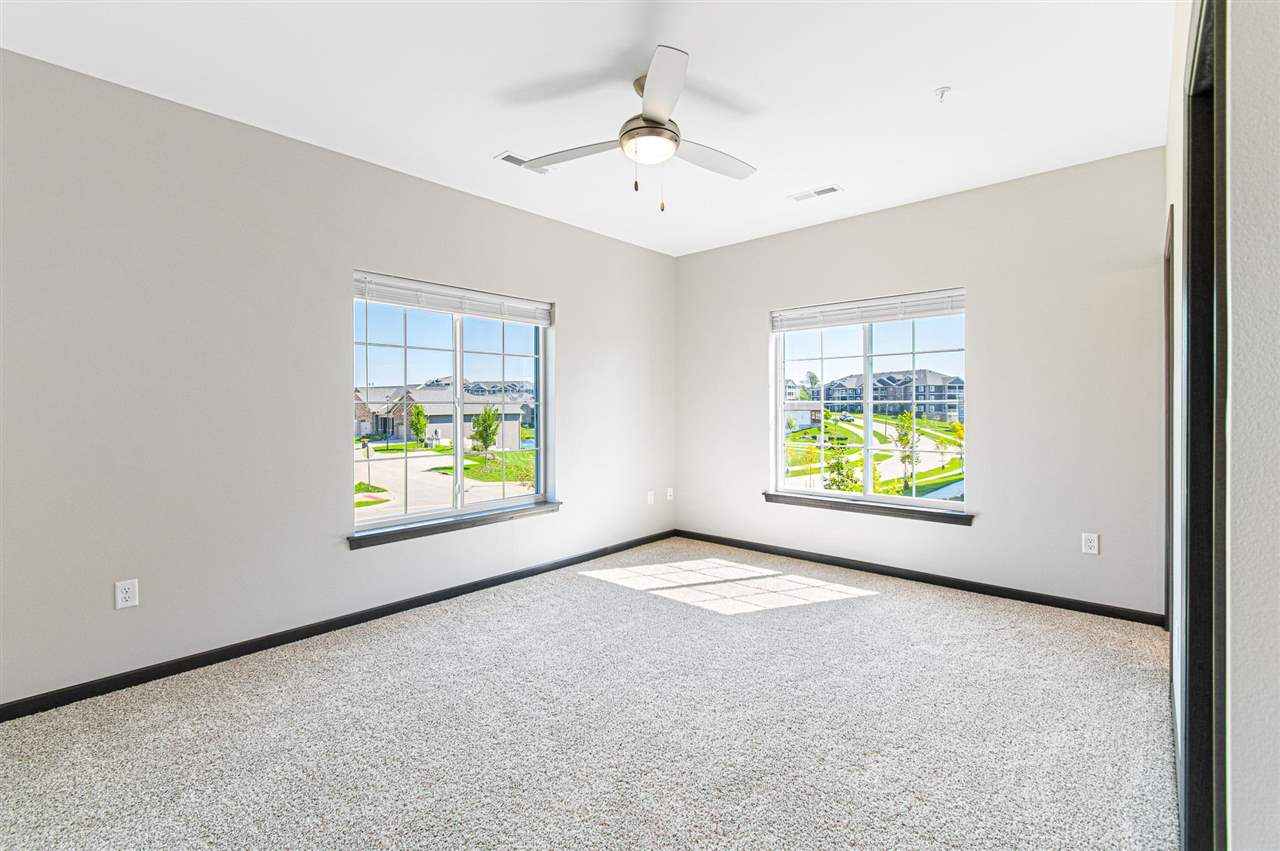 2877 Spring Rose Circle #201 Coralville IA 52241
