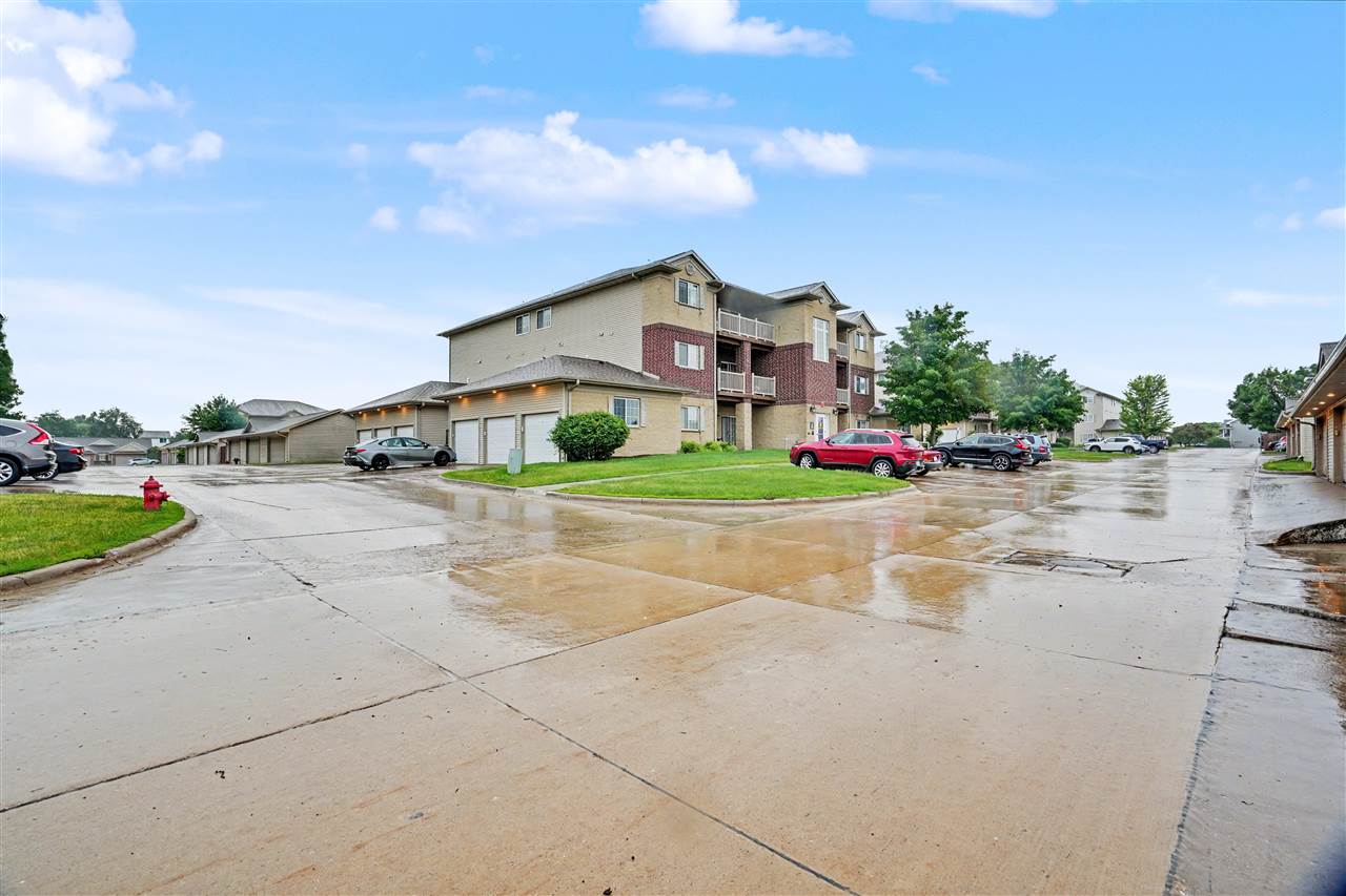 460 Bradley Place North Liberty IA 52317