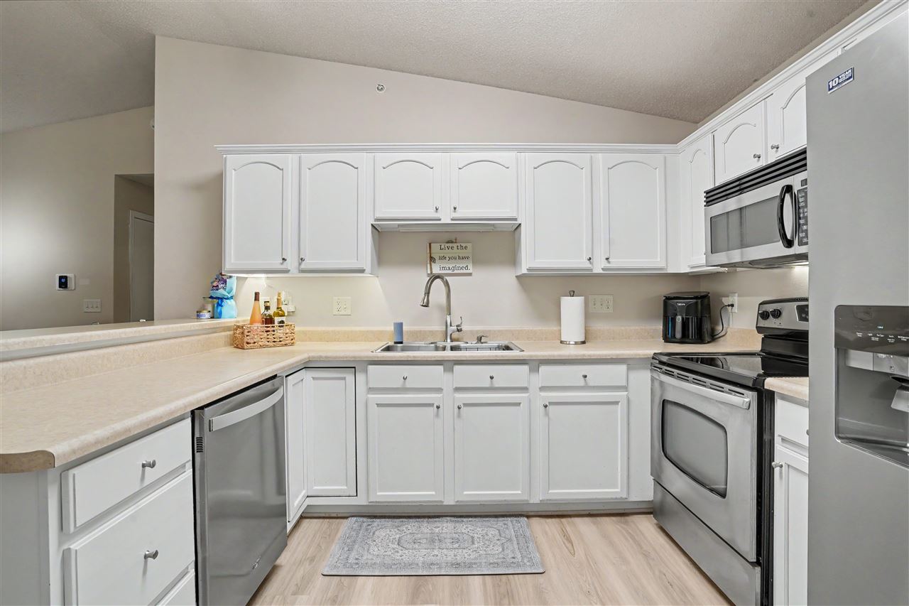 460 Bradley Place North Liberty IA 52317
