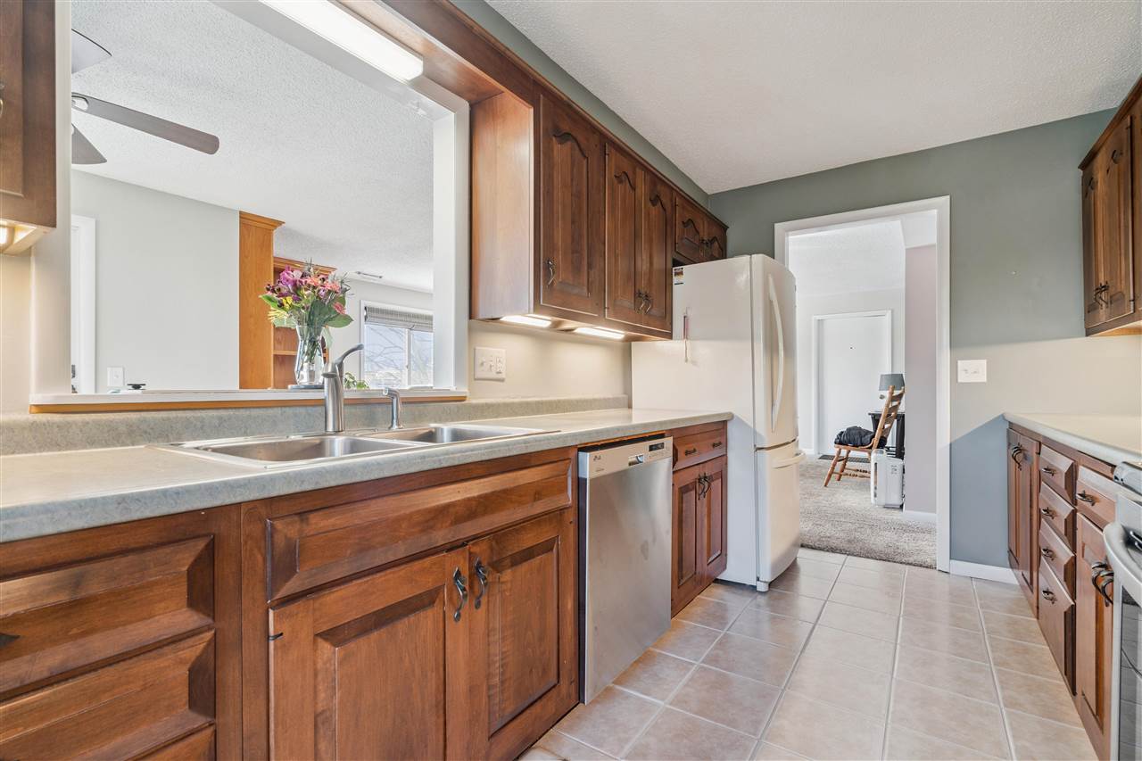 1718 Applewood Place NE Cedar Rapids IA 52402
