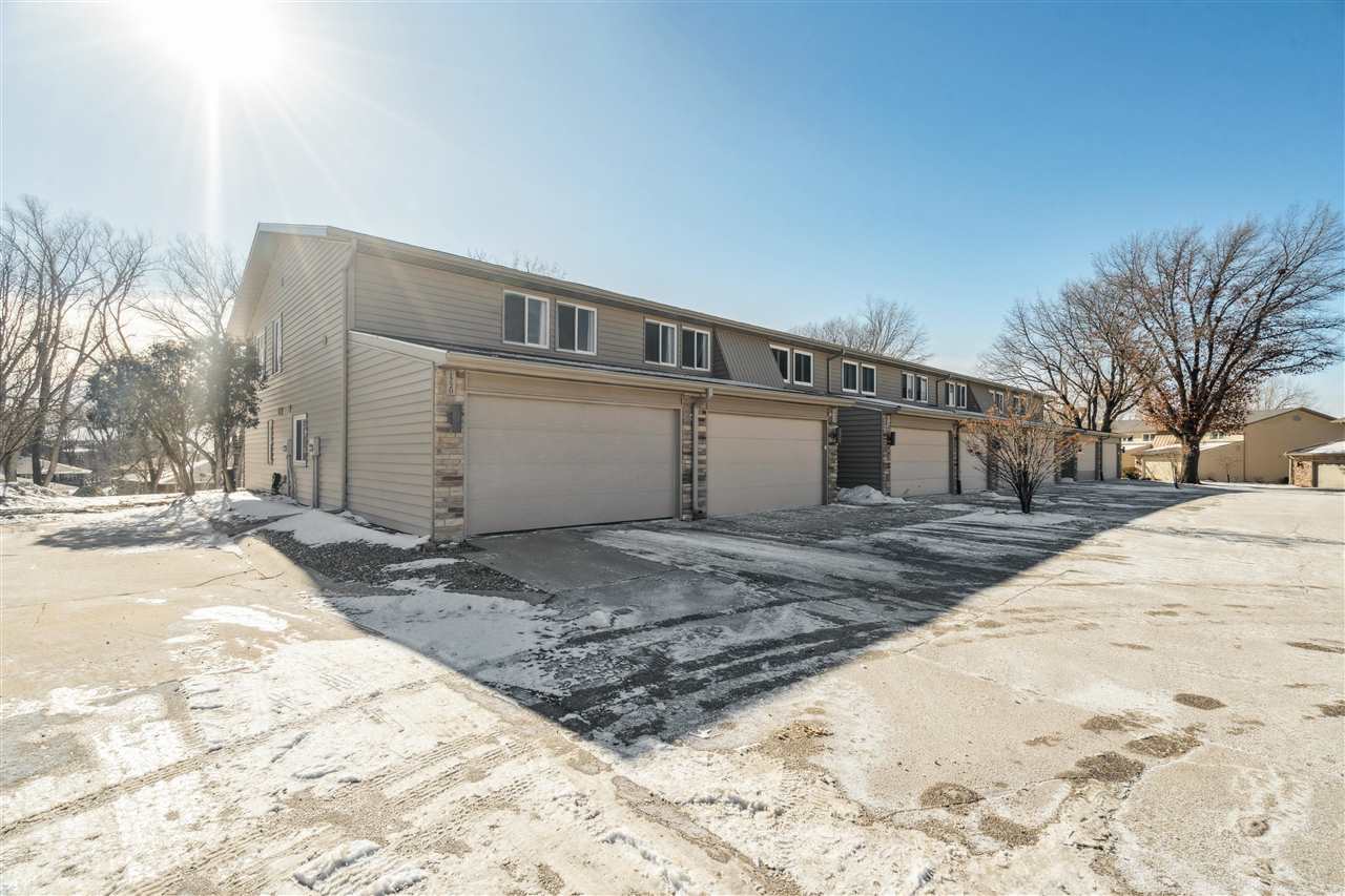 1718 Applewood Place NE Cedar Rapids IA 52402