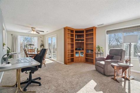 1718 Applewood Place NE Cedar Rapids IA 52402
