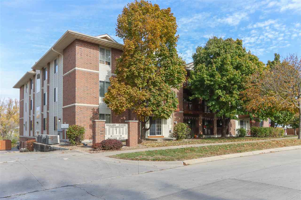 408 West Side Drive Iowa City IA 52246