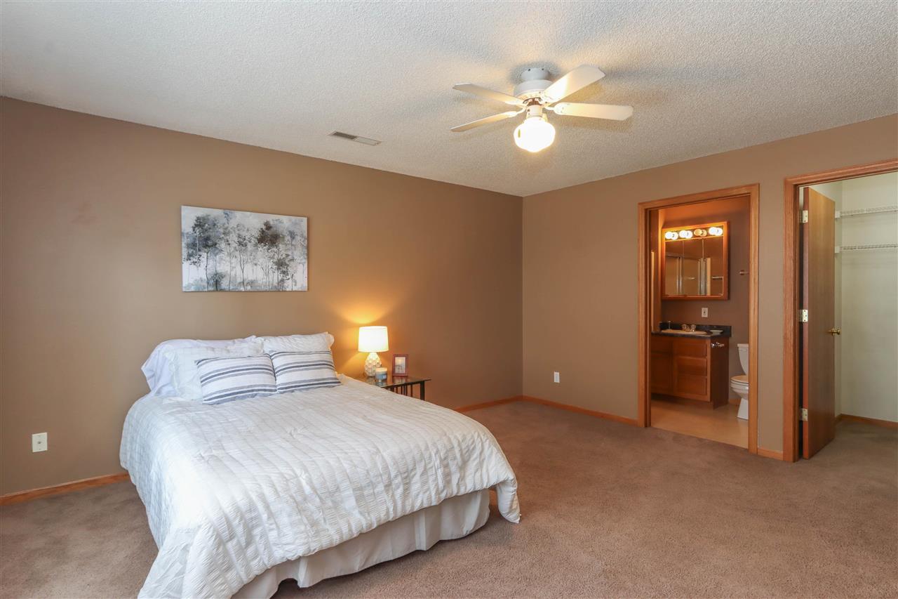 408 West Side Drive Iowa City IA 52246