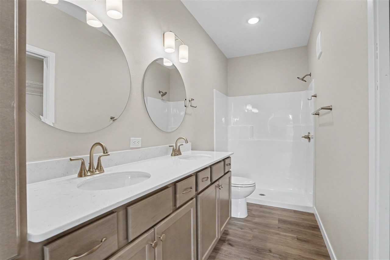 4428 Deer Creek Road Iowa City IA 52246