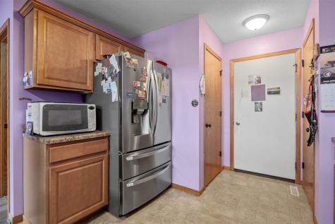 3502 Stoneview Circle SW Cedar Rapids IA 52404