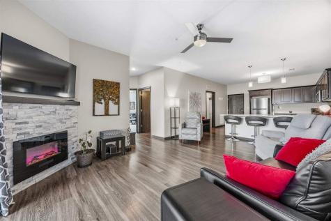 2869 Spring Rose Circle Coralville IA 52241