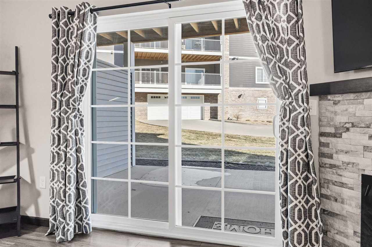 2869 Spring Rose Circle Coralville IA 52241
