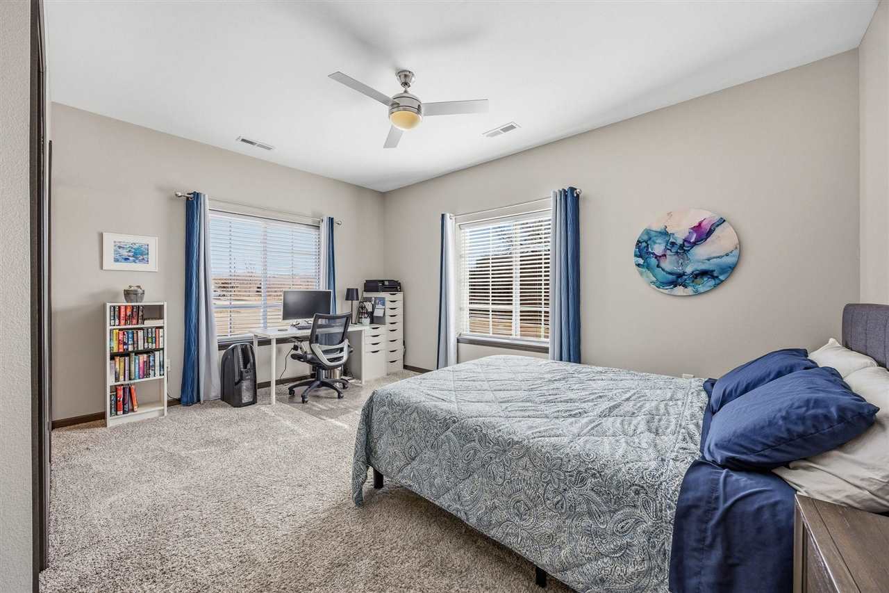 2869 Spring Rose Circle Coralville IA 52241