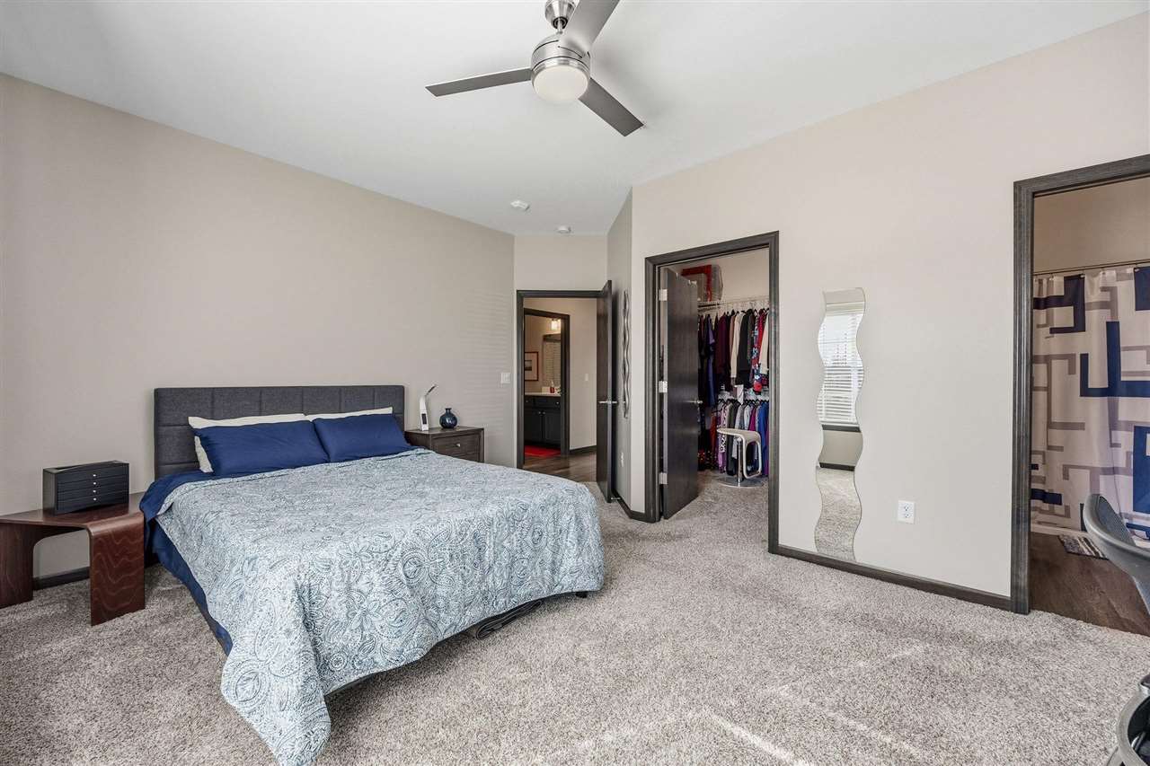 2869 Spring Rose Circle Coralville IA 52241