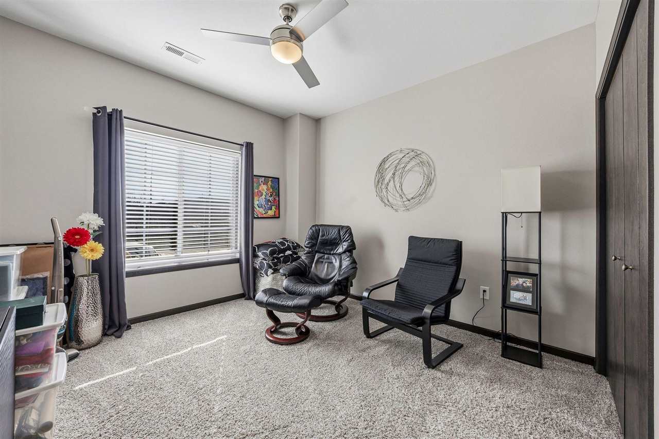 2869 Spring Rose Circle Coralville IA 52241