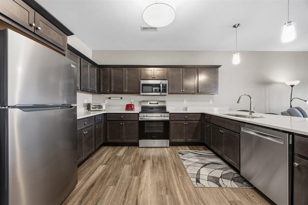2869 Spring Rose Circle Coralville IA 52241