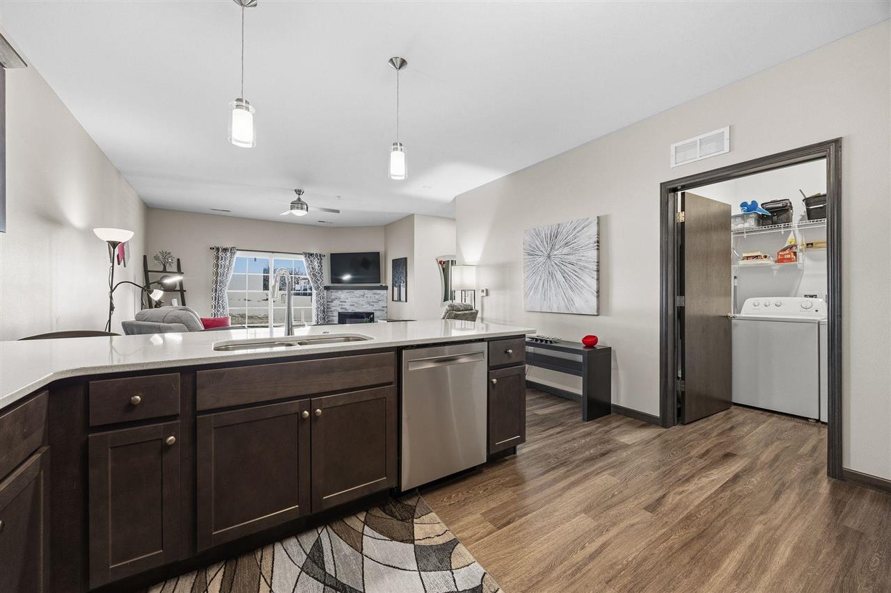 2869 Spring Rose Circle Coralville IA 52241